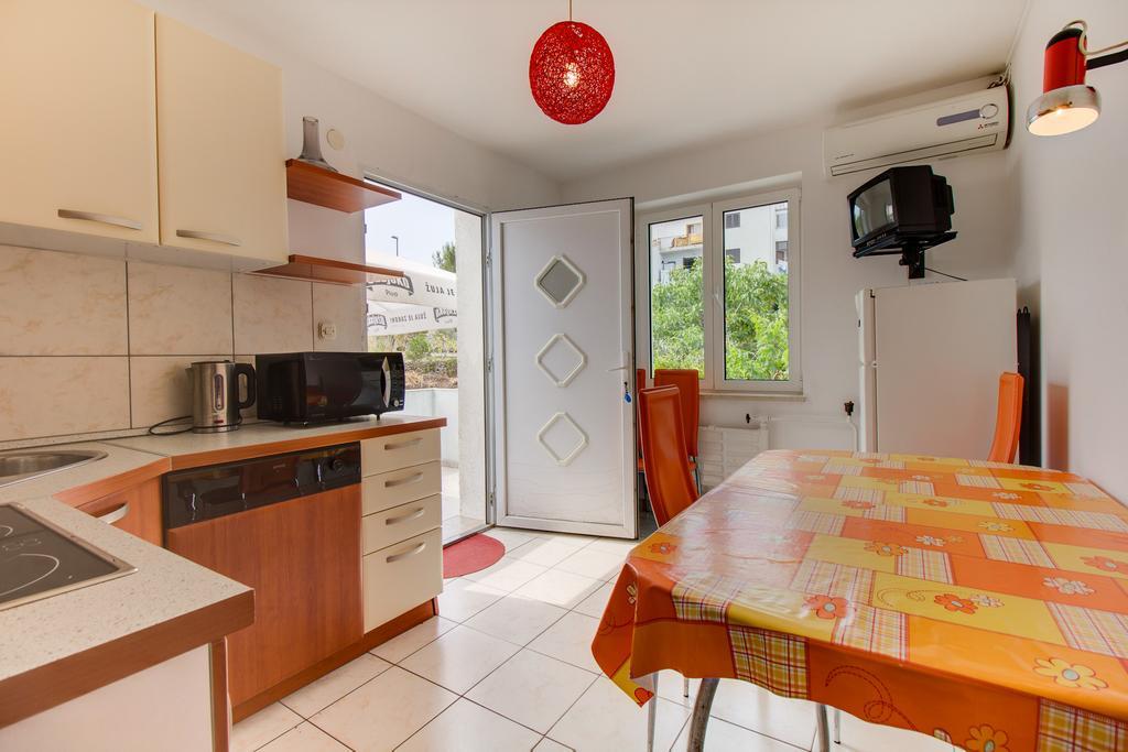 Apartment Mario Mali Losinj Room photo